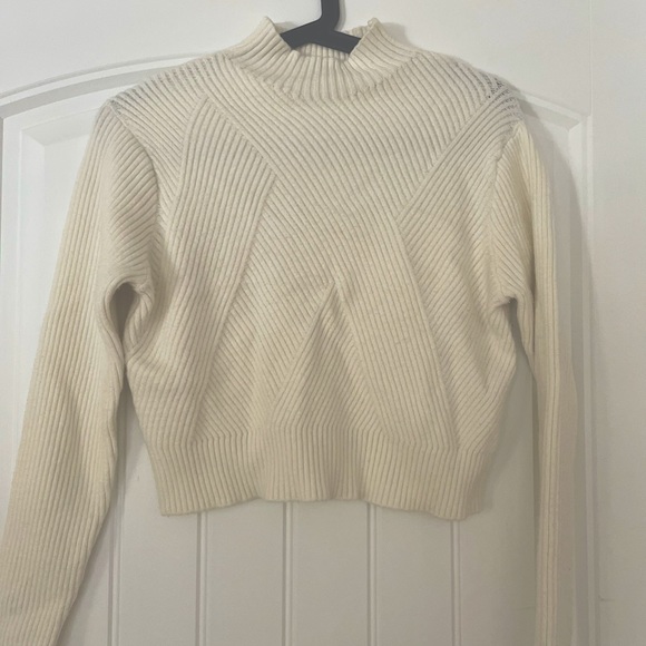 Knitted Cropped Sweater - Picture 1 of 3